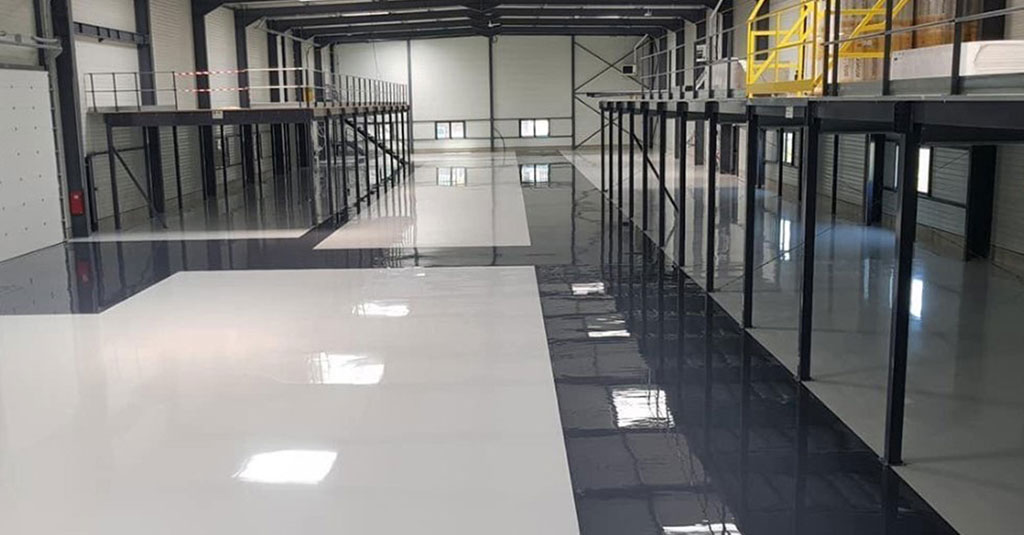 5 Ways Epoxy Flooring Can Reduce Maintenance Costs In Industrial Spaces